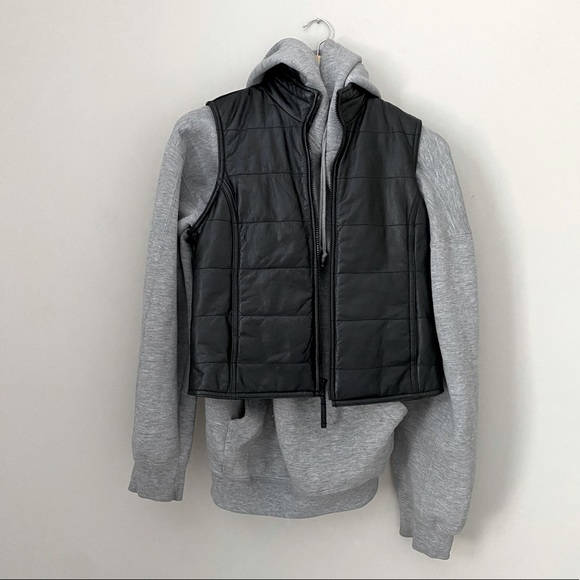 GAP Leather Vest - Picture 2 of 6